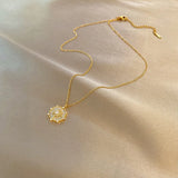 Zircon Shell Flower Pendant Necklace