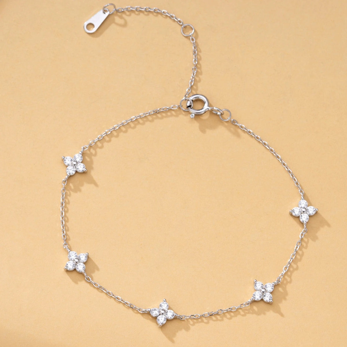 Lucky Clover Crystal Bracelet Style 1