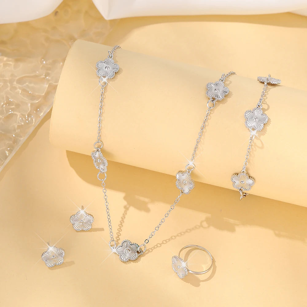 Five-Petal Clover Jewelry Set — Bracelet, Earrings & Necklace